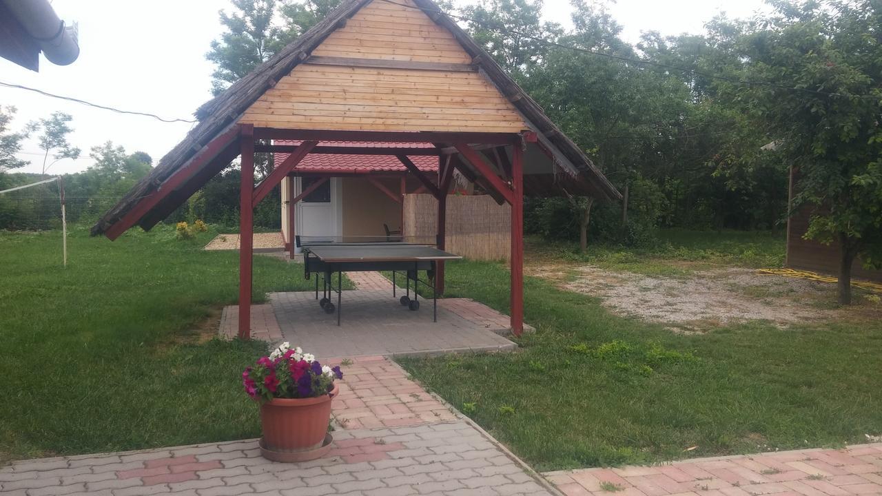 Rakoczi Vendeghaz Daire Poroszló Dış mekan fotoğraf